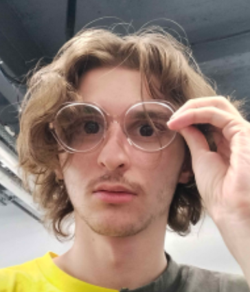 Ronan va jouer a quoi ??